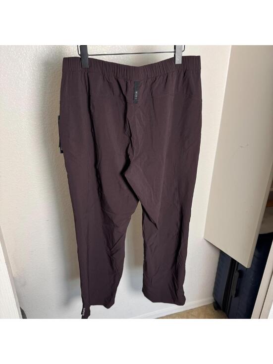Lululemon SLNSH Track Pant - Picture 3 of 7